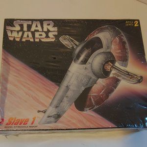 VINTAGE NEW Star Wars Slave 1 Model Toy Kit 1997